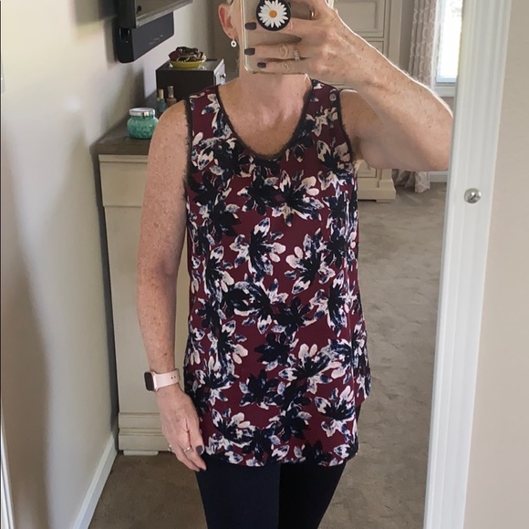 Simply Vera Vera Wang Tops - Simply Vera Vera Wang floral tunic